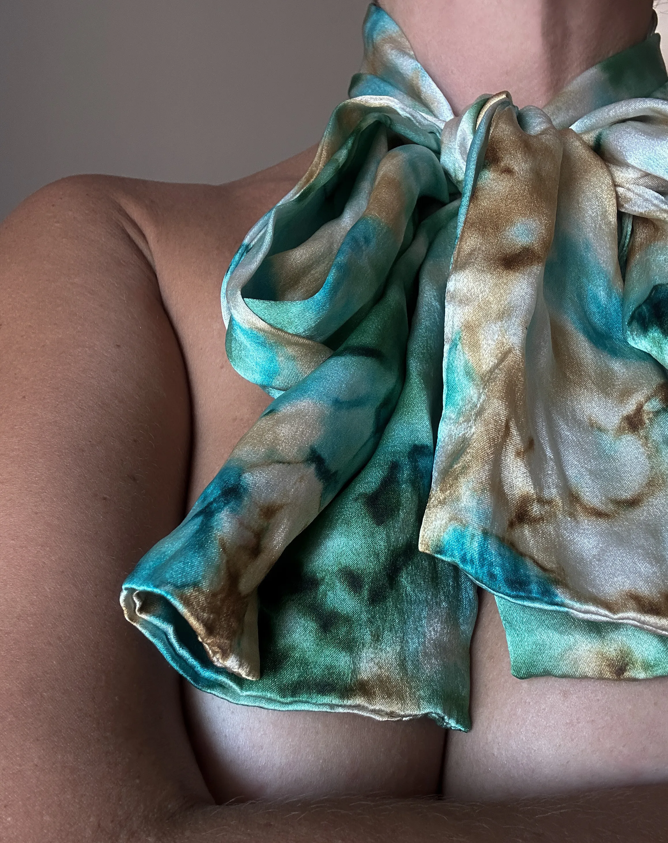 Image of Untitled by , size: 16 cm*45 cm, priced at €60 Photo 2 of 3.