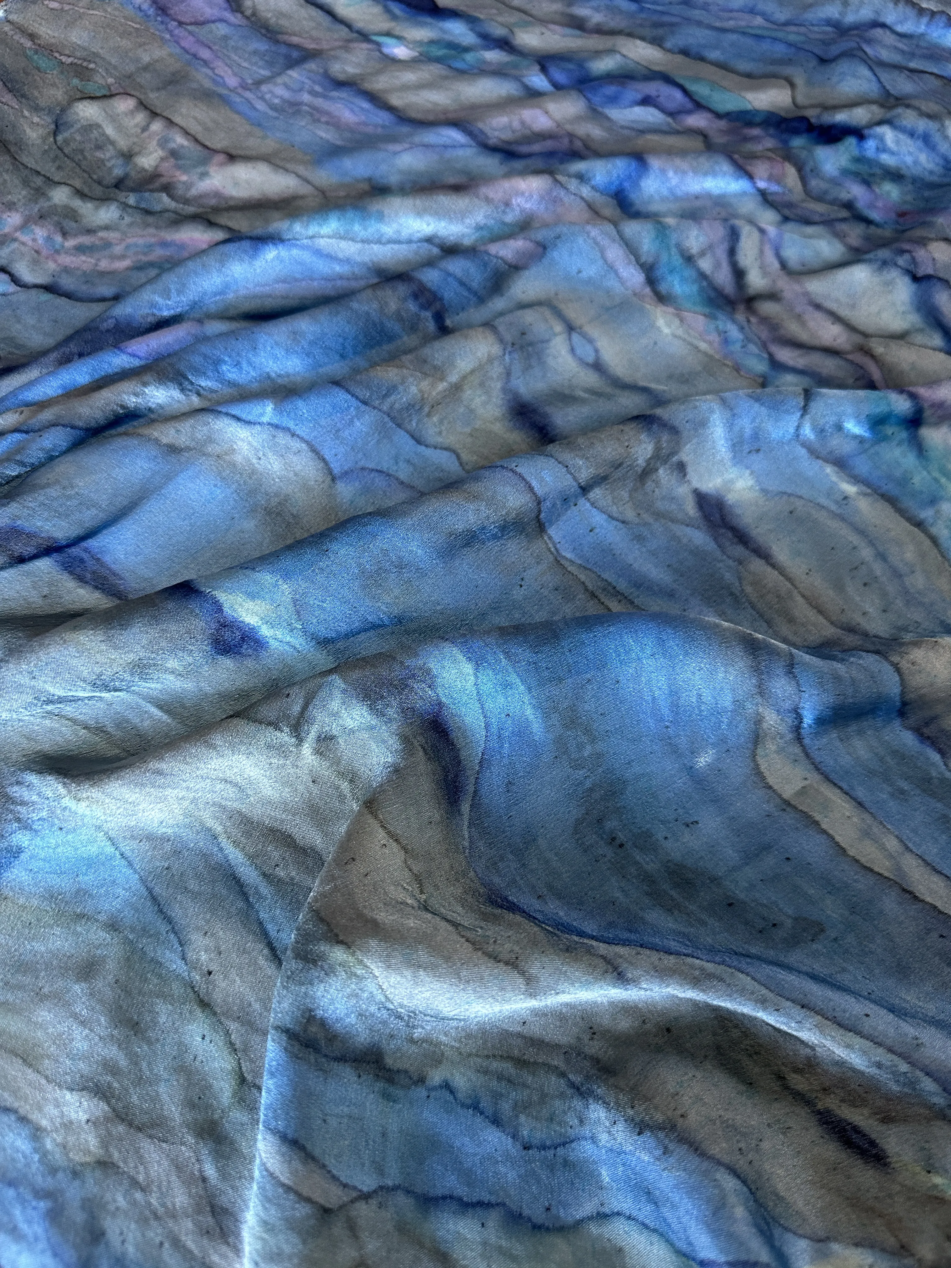 Image of Untitled by , size: 68*68, priced at €50 Photo 3 of 5.